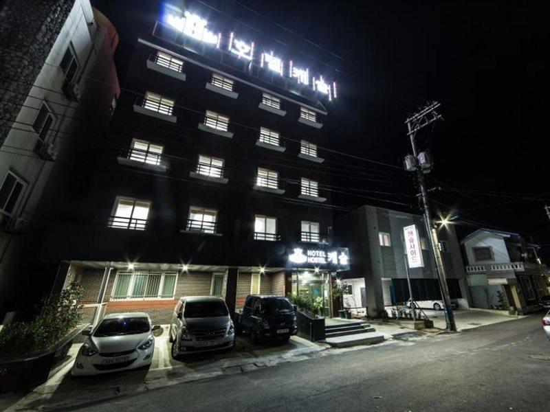 סונצ'און Hotel Castle מראה חיצוני תמונה